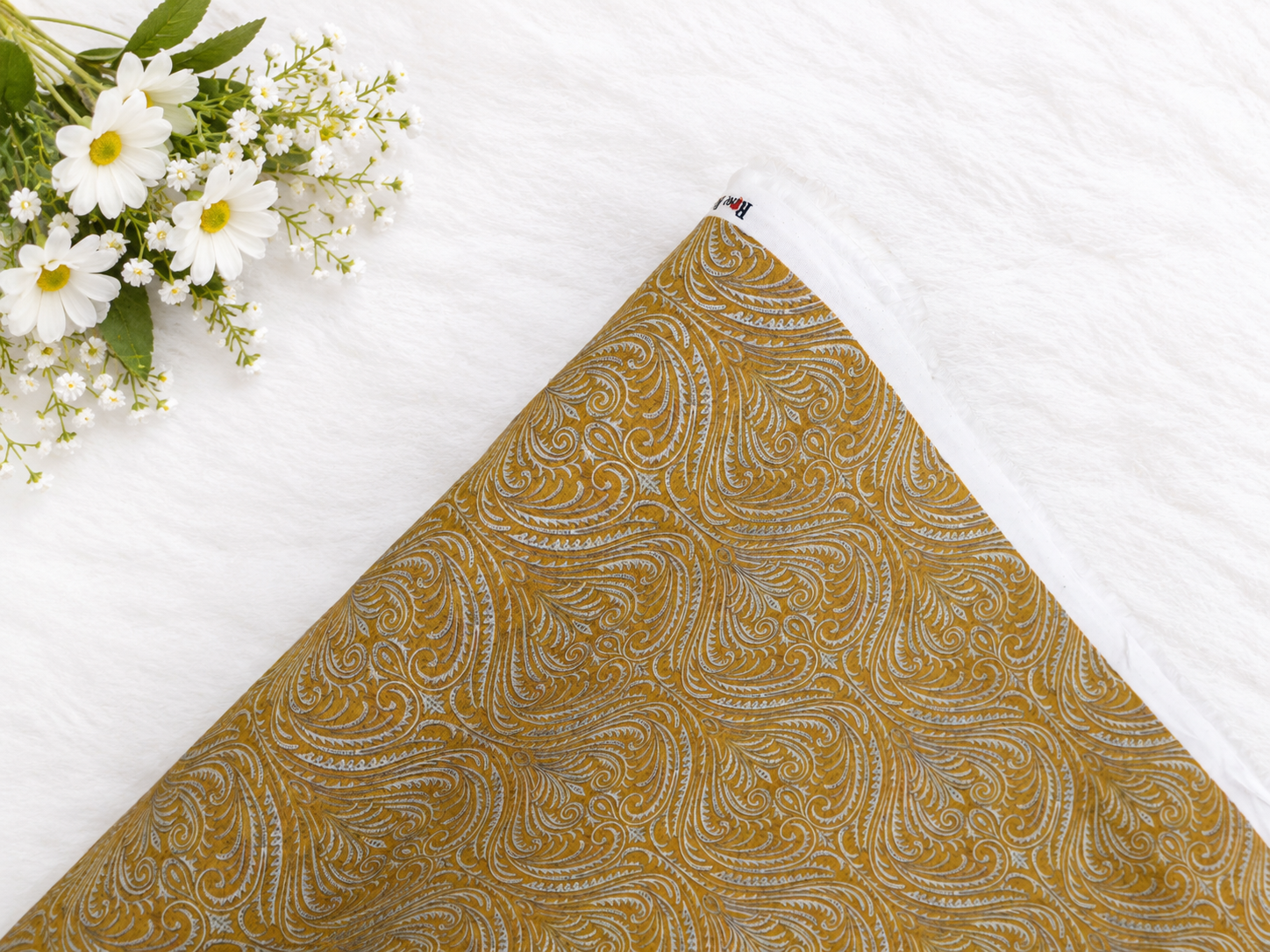 Gatan Silk جاتان سيلك